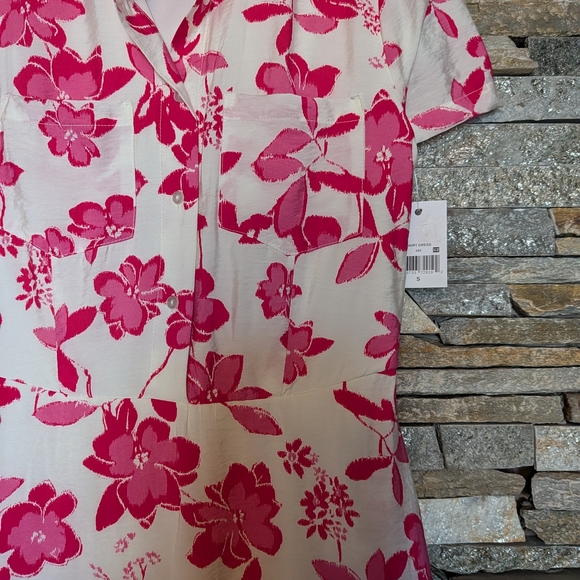 Dress, Floral Red/Pink and White NWT, Size S - Picture 2 of 5